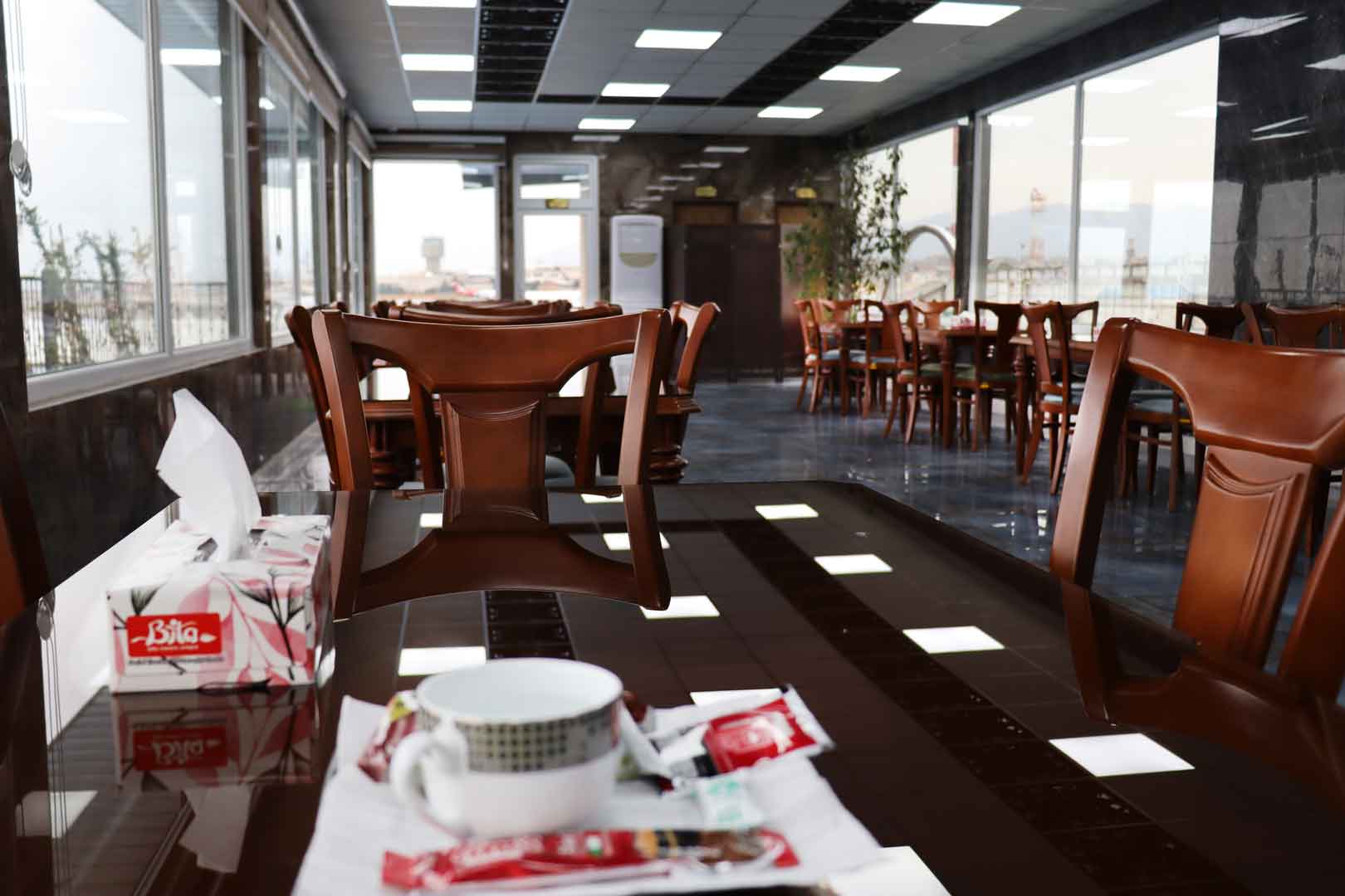 تصویر نمای نزدیک کترینگ